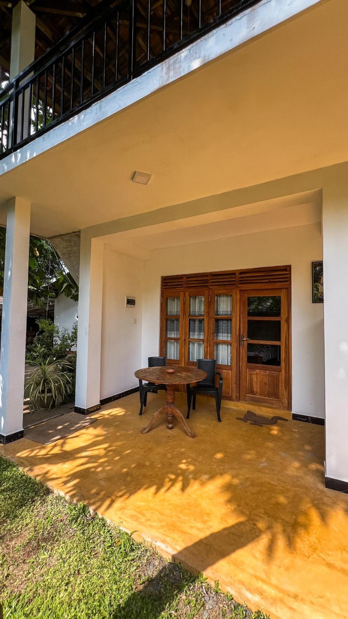 Relax Beach House Tangalle Exterior photo