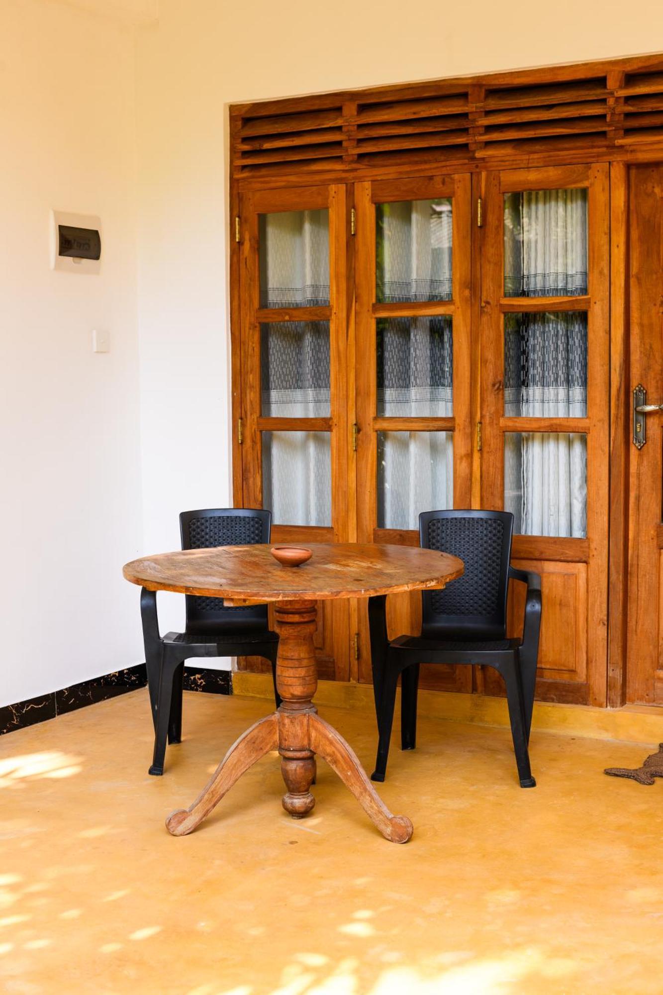 Relax Beach House Tangalle Exterior photo
